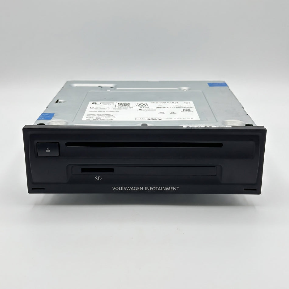 VW Composition Media STD2 ZR Radio-Zentralrechner – Reparatur bei RepairFirst